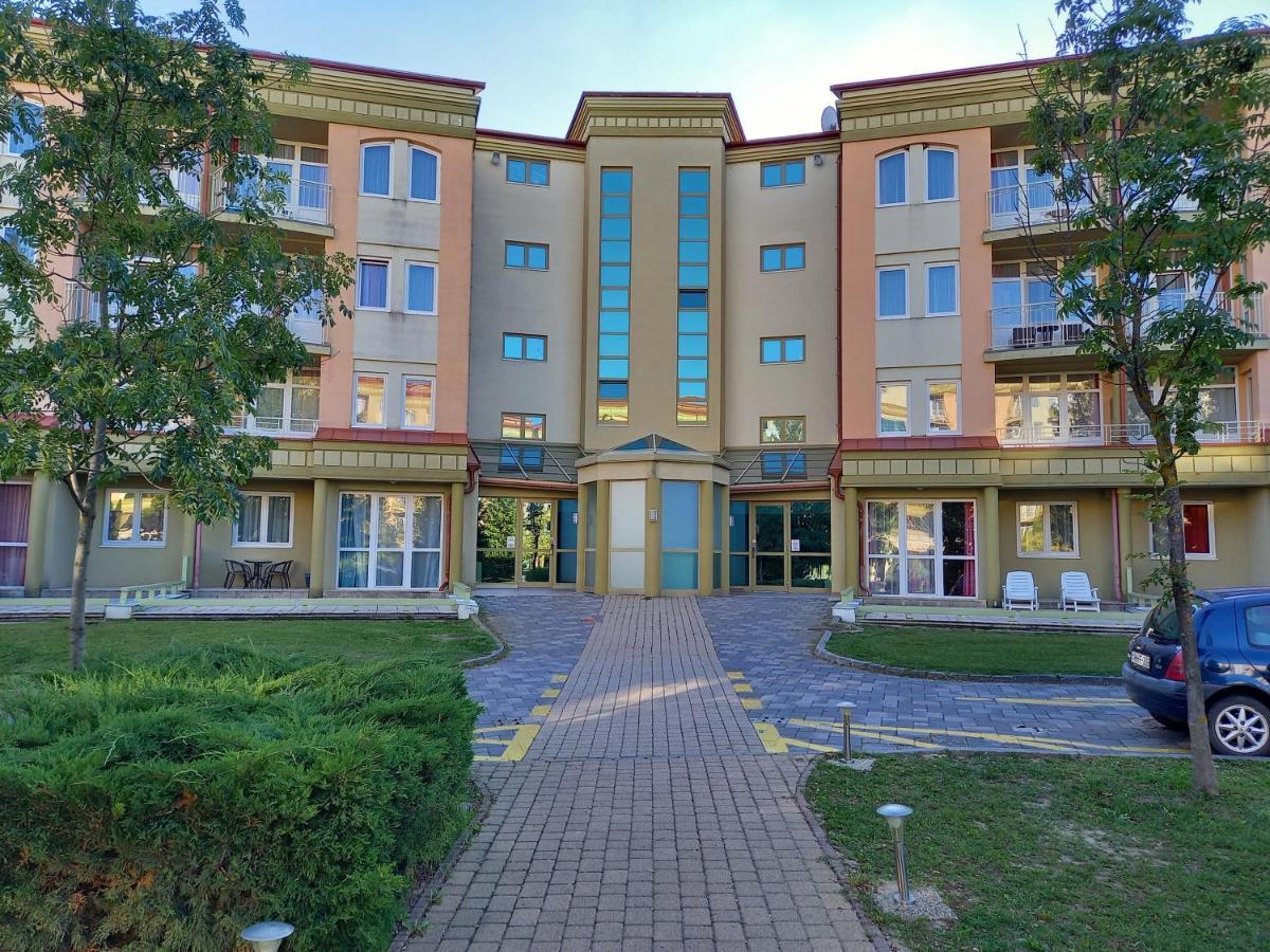 Karos Gold 813 Wellness Apartman Zalakaros Luaran gambar