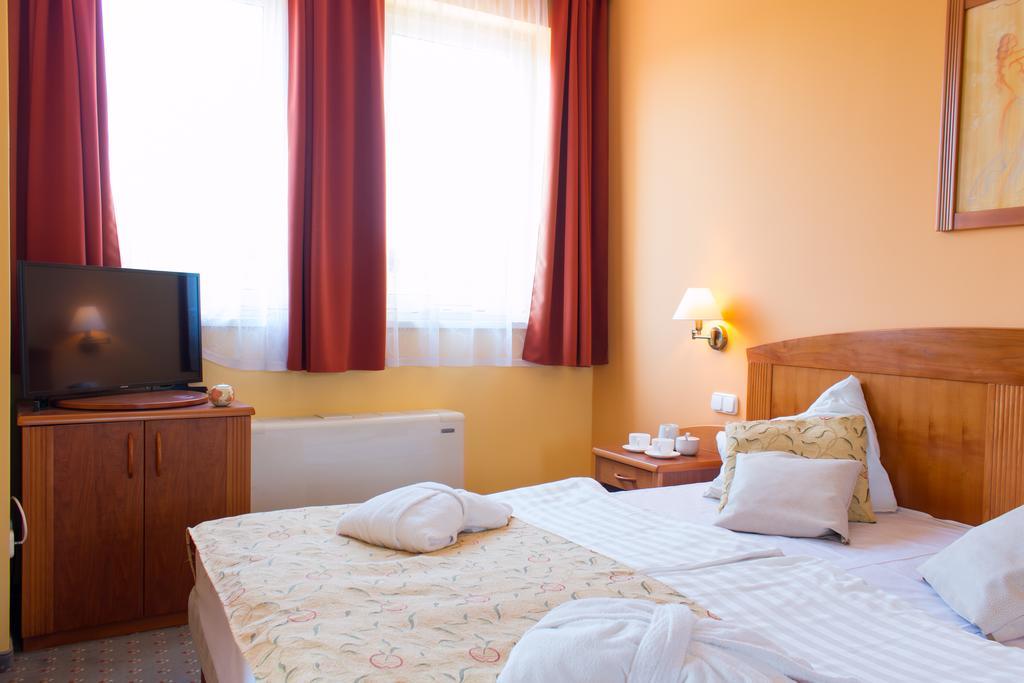Karos Gold 813 Wellness Apartman Zalakaros Luaran gambar